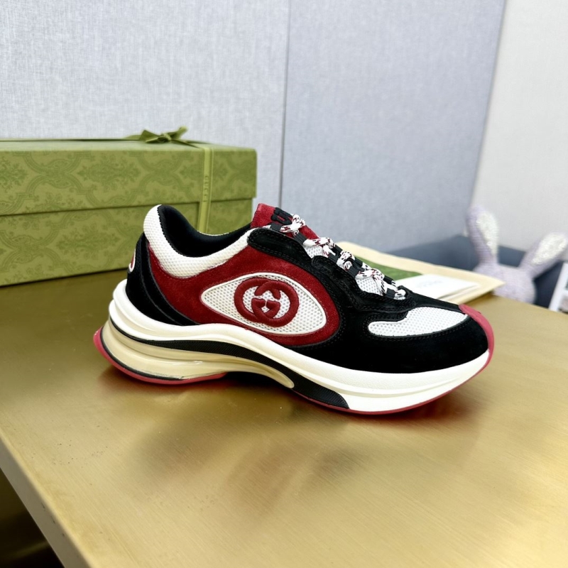 G*u*i casual shoes
